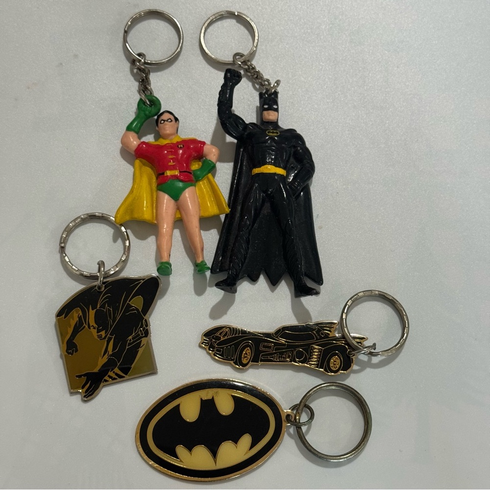 Batman and Robin Keychain Set